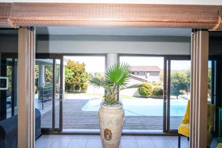 4 Bedroom Property for Sale in Myburgh Park Fase 2 Western Cape